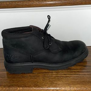 UGG BOOTS (WATERPROOF)